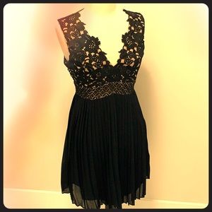 Heartloom NWT Little Black Dress